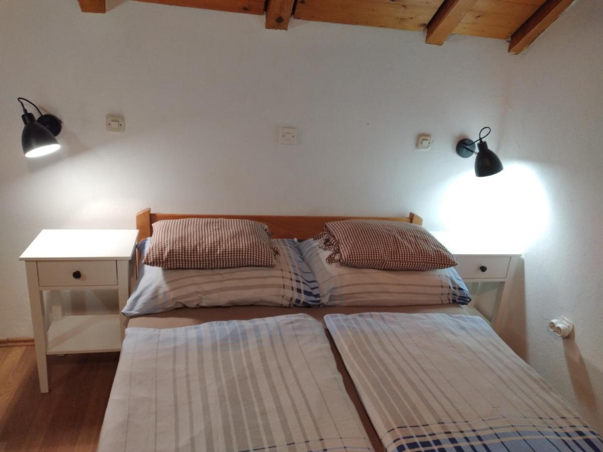 Apartments Kristic ราโควิซา ภายนอก รูปภาพ